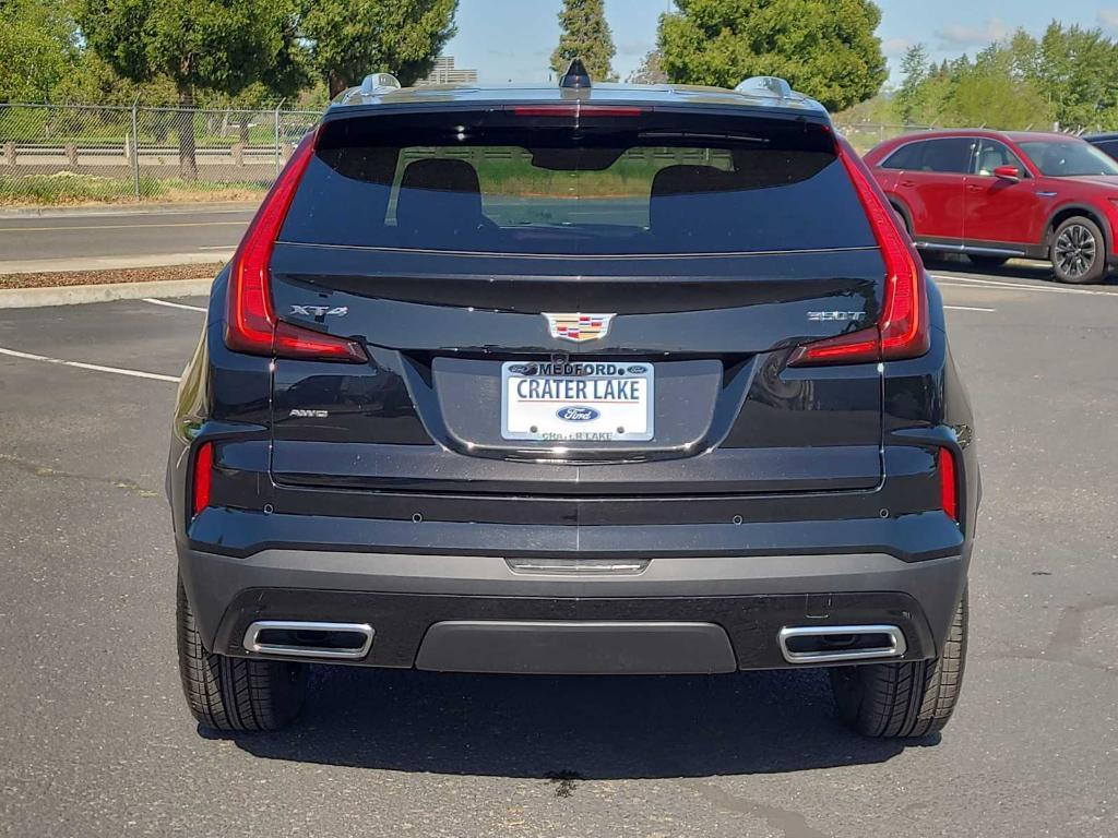 used 2024 Cadillac XT4 car, priced at $37,000