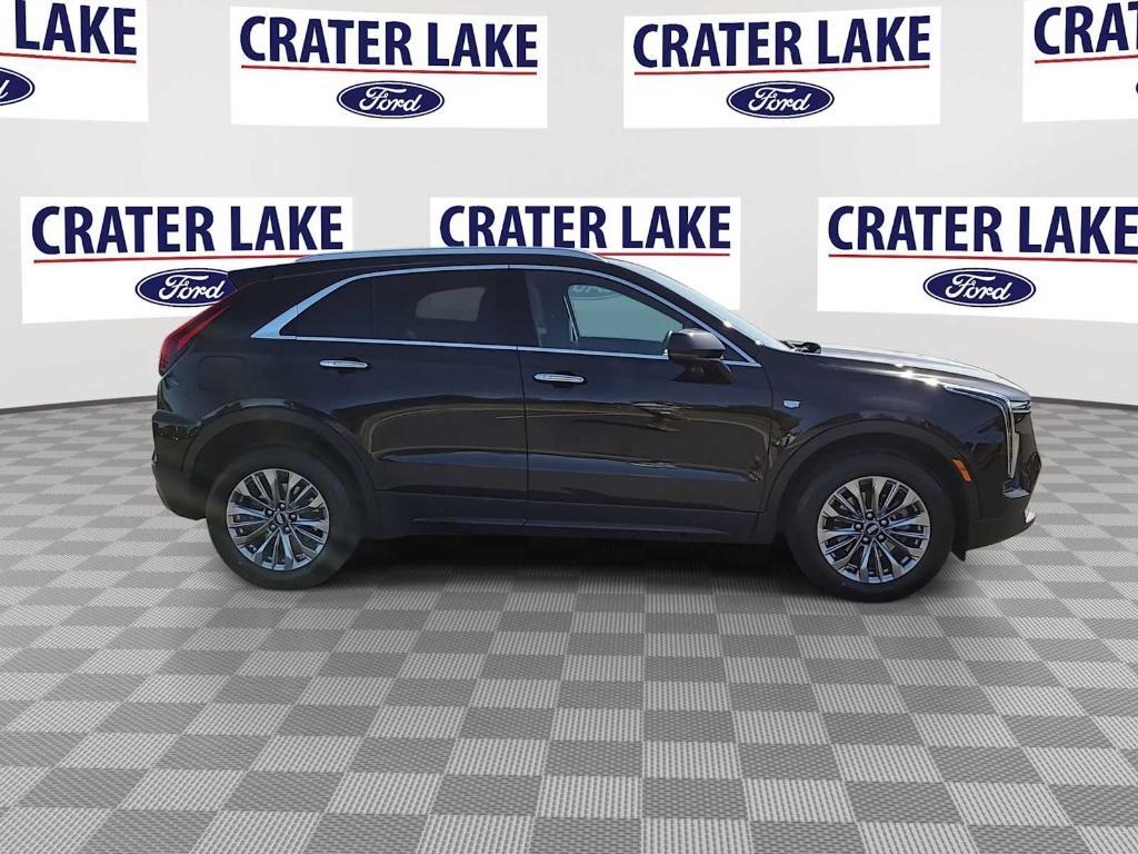 used 2024 Cadillac XT4 car, priced at $37,000