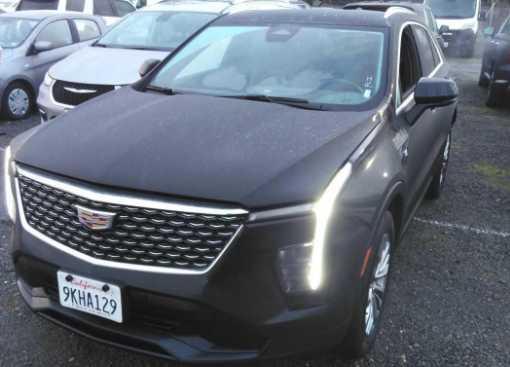 used 2024 Cadillac XT4 car, priced at $38,477