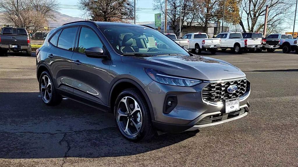 new 2025 Ford Escape car, priced at $34,656