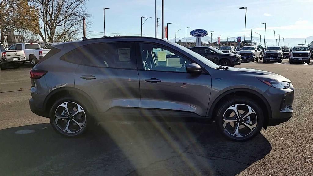 new 2025 Ford Escape car, priced at $34,656