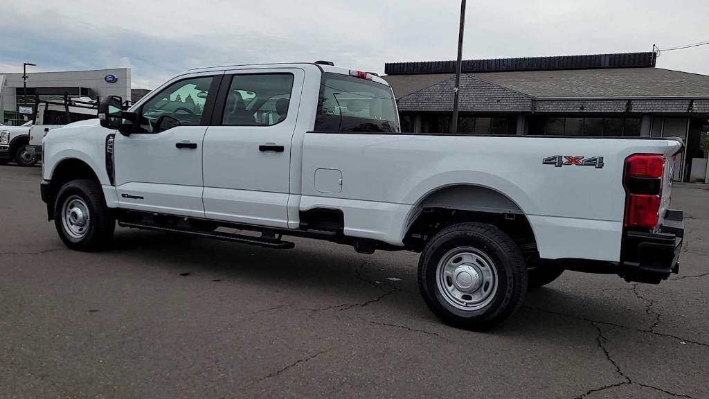 new 2024 Ford F-350 car, priced at $66,990