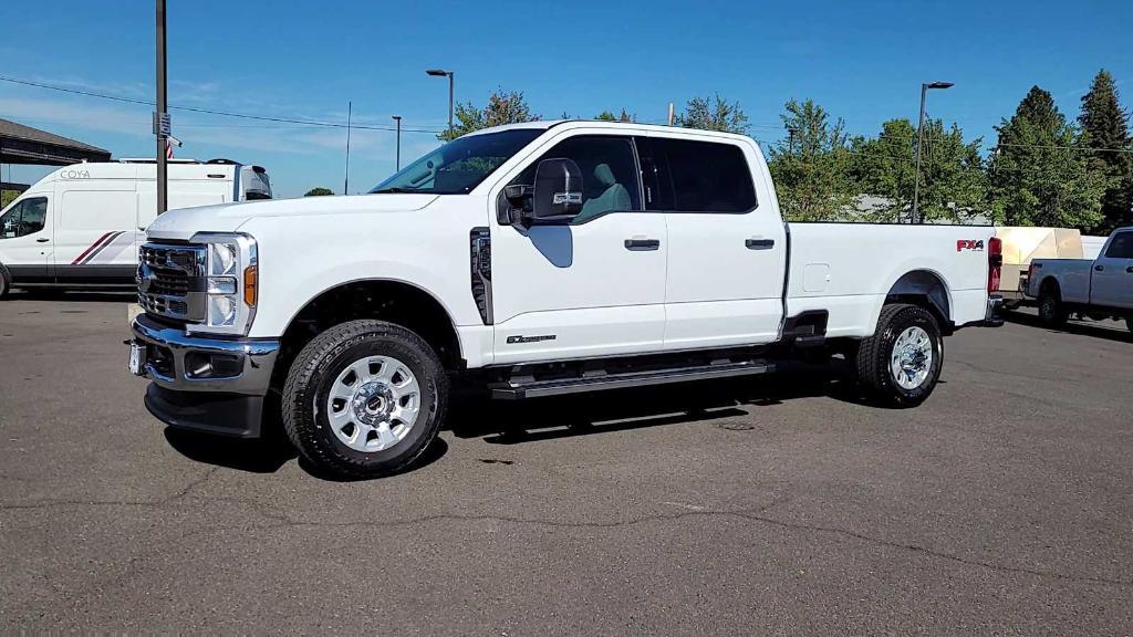 new 2024 Ford F-350 car, priced at $66,992