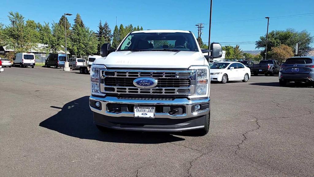 new 2024 Ford F-350 car, priced at $66,992