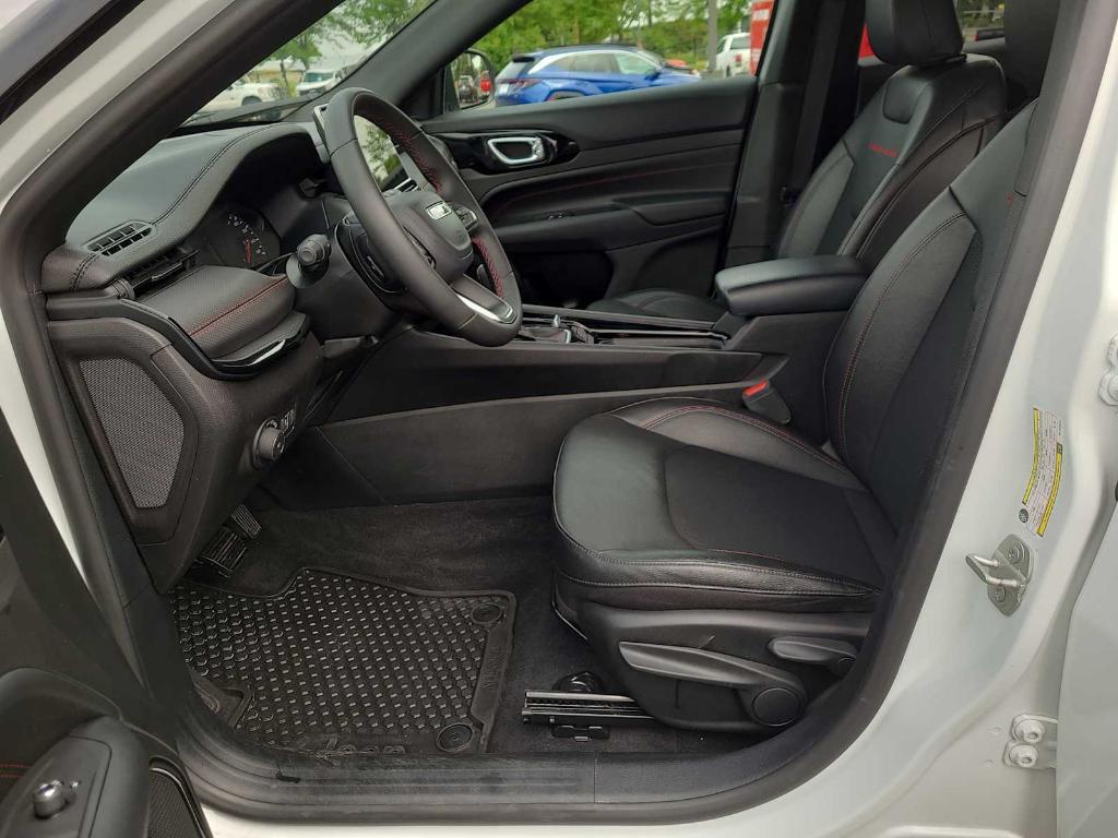 used 2024 Jeep Compass car, priced at $31,997