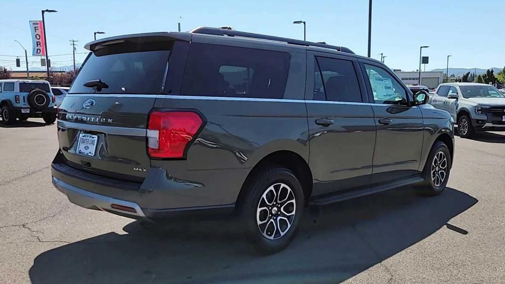 new 2024 Ford Expedition Max car, priced at $68,061