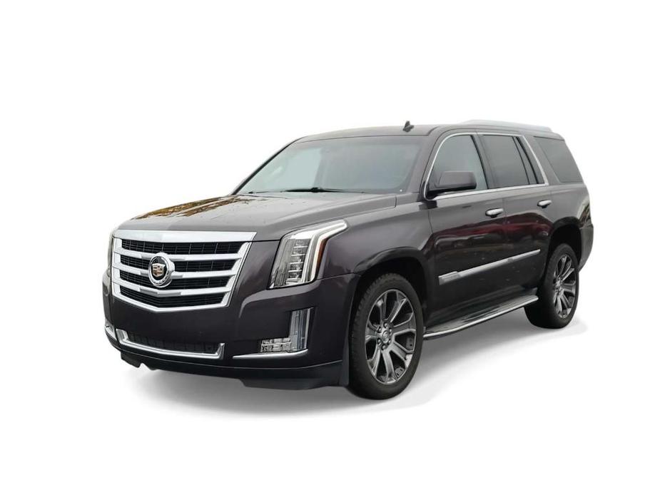 used 2015 Cadillac Escalade car, priced at $22,877