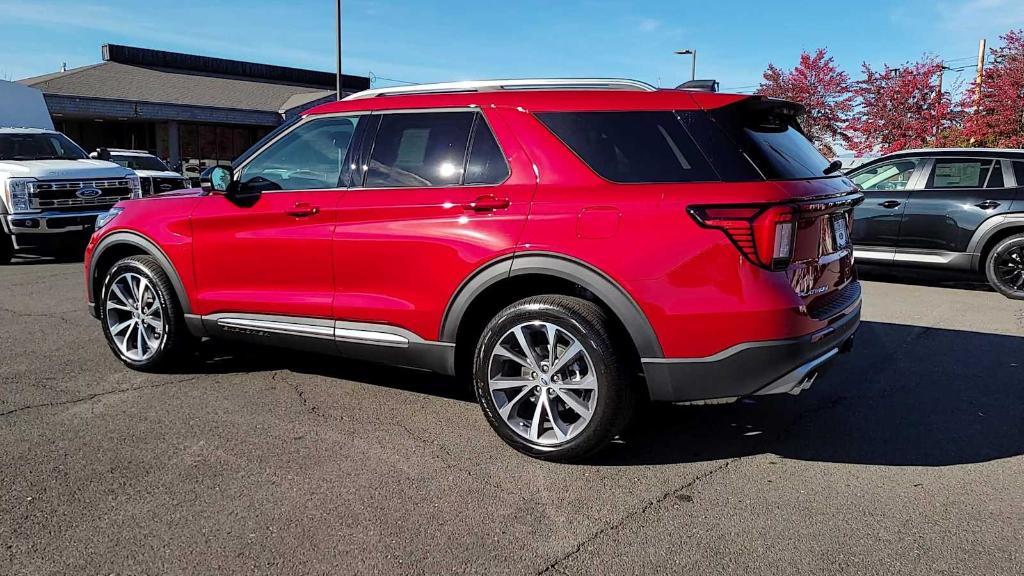 new 2025 Ford Explorer car, priced at $59,360