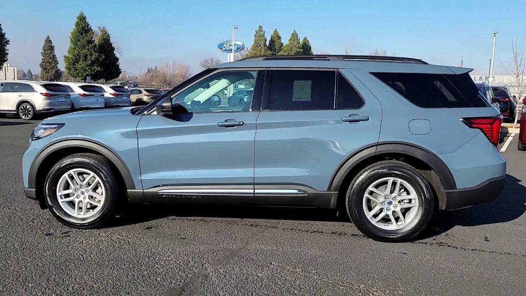 new 2025 Ford Explorer car, priced at $42,145