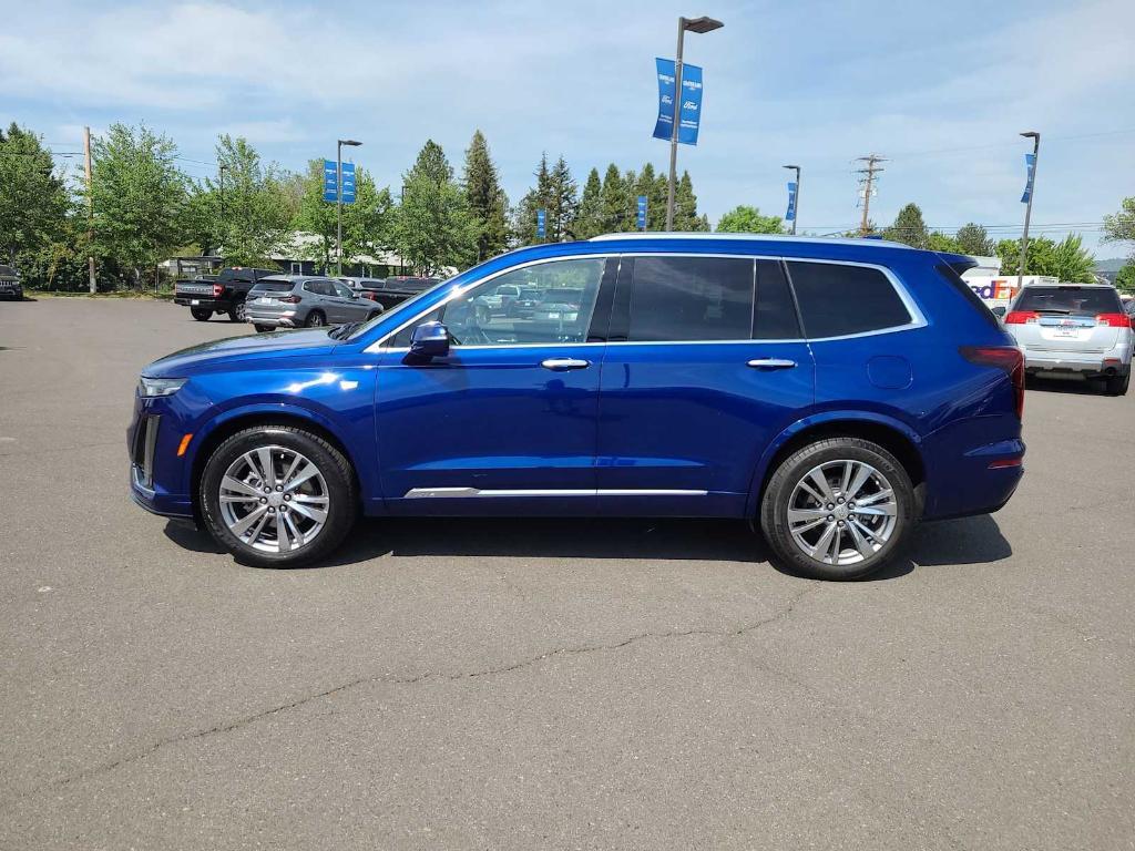 used 2023 Cadillac XT6 car, priced at $36,200