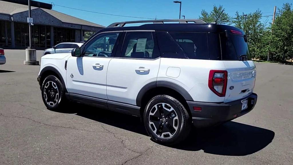 new 2024 Ford Bronco Sport car, priced at $35,812