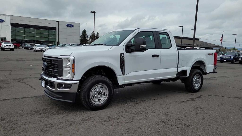 new 2024 Ford F-250 car, priced at $47,957