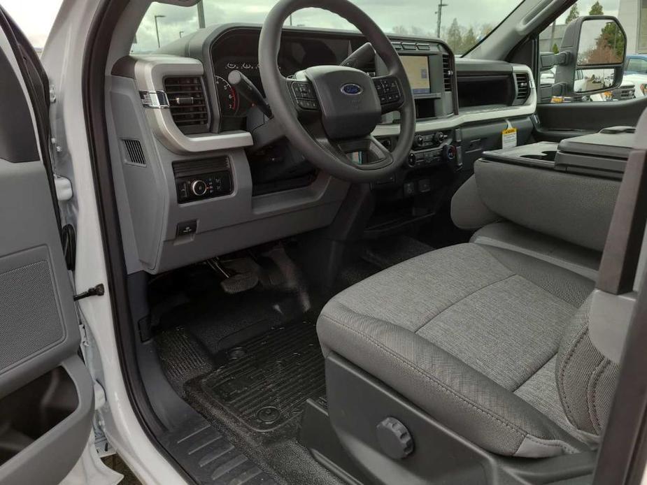 new 2024 Ford F-250 car, priced at $47,957