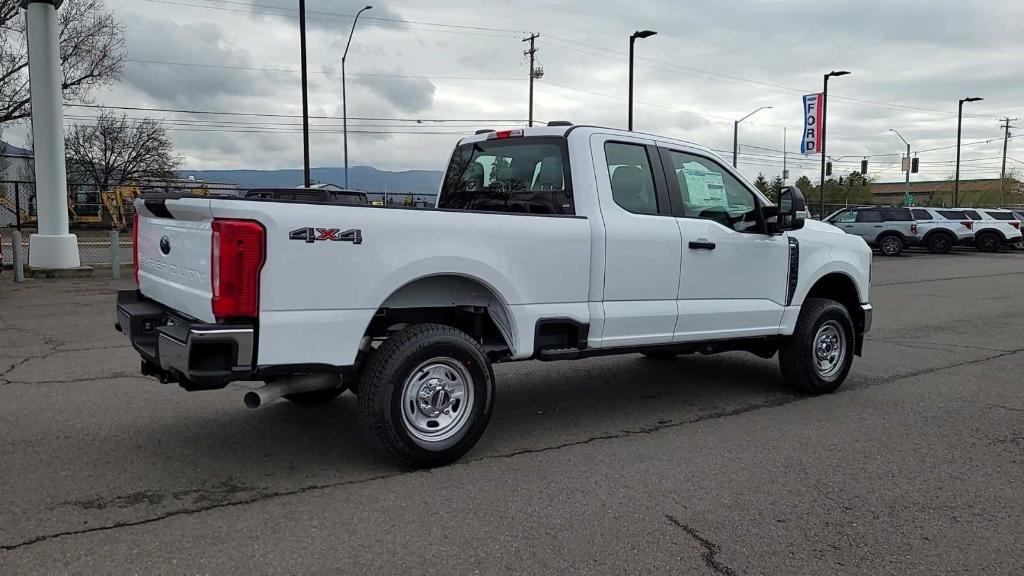 new 2024 Ford F-250 car, priced at $47,957