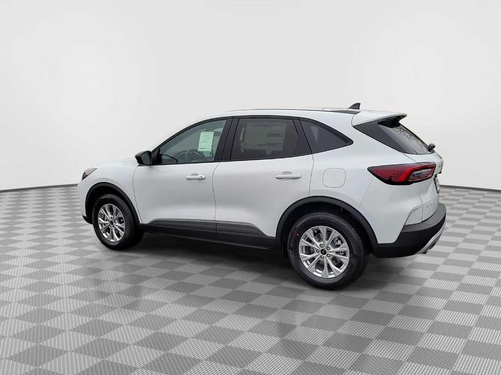 new 2025 Ford Escape car, priced at $30,248