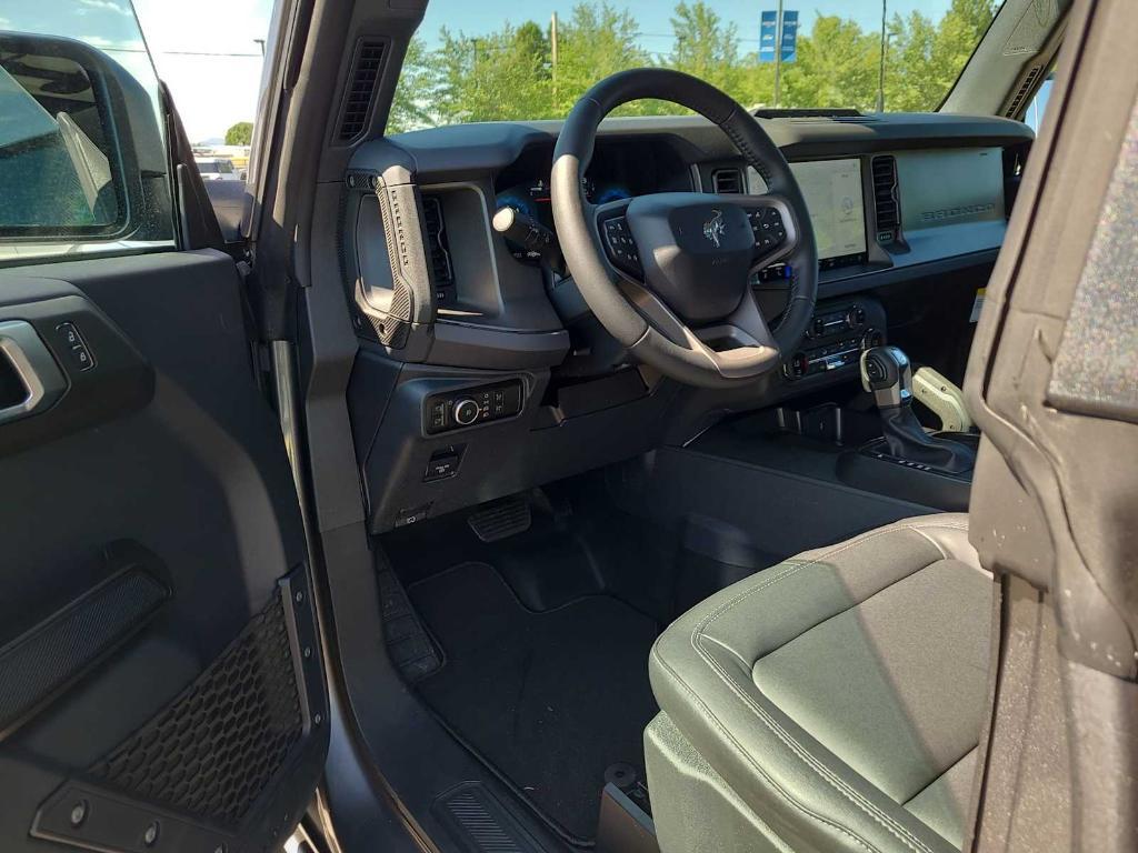new 2025 Ford Bronco car, priced at $61,682