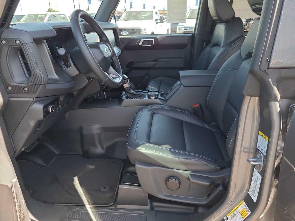 new 2025 Ford Bronco car, priced at $61,682