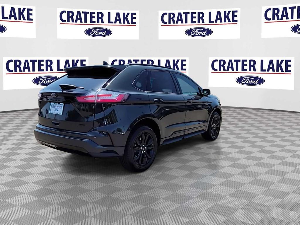 new 2023 Ford Edge car, priced at $30,999