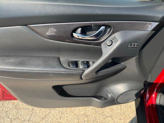 used 2018 Nissan Rogue car, priced at $17,900