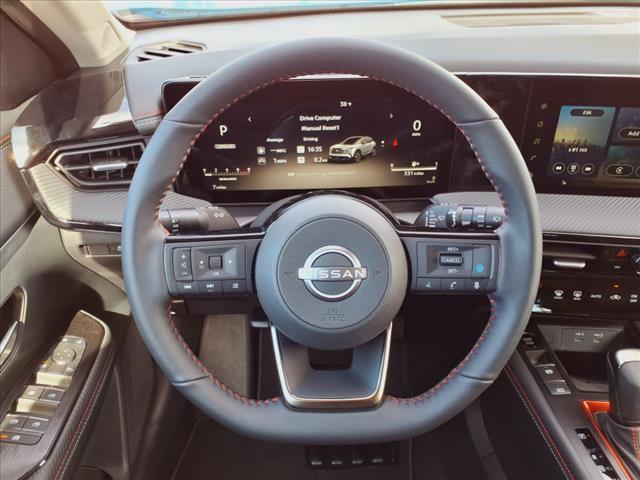 new 2025 Nissan Kicks car, priced at $31,820
