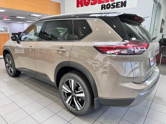 new 2024 Nissan Rogue car, priced at $34,684