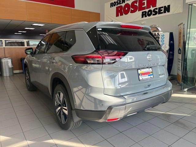 new 2025 Nissan Rogue car, priced at $36,456