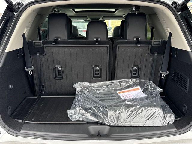 new 2025 Nissan Pathfinder car, priced at $50,296