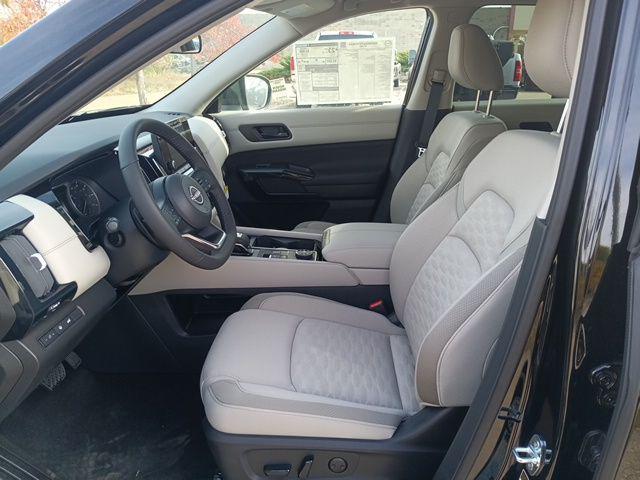 new 2025 Nissan Pathfinder car, priced at $35,053