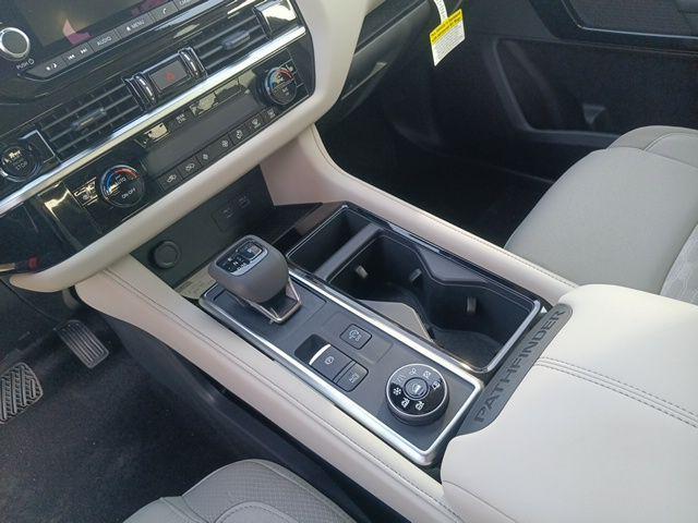 new 2025 Nissan Pathfinder car, priced at $35,053