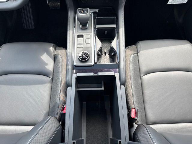 new 2025 Nissan Pathfinder car, priced at $41,097