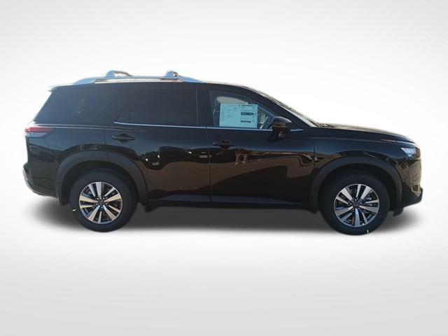 new 2025 Nissan Pathfinder car, priced at $37,951