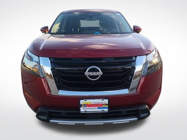 new 2025 Nissan Pathfinder car, priced at $44,626