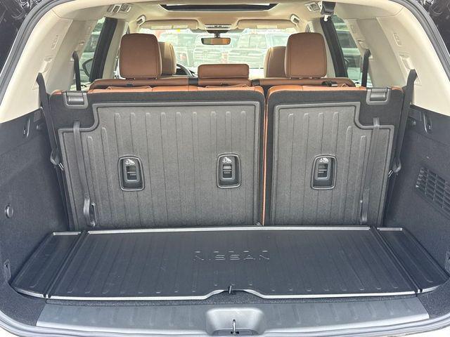 new 2025 Nissan Pathfinder car, priced at $48,929
