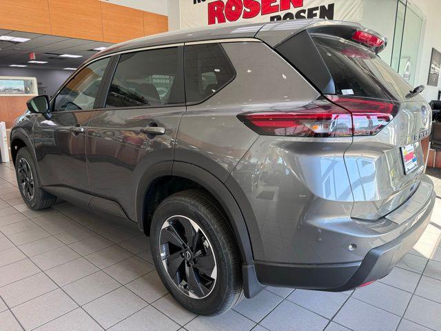 new 2025 Nissan Rogue car, priced at $33,075