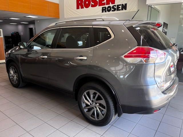 used 2016 Nissan Rogue car, priced at $13,885