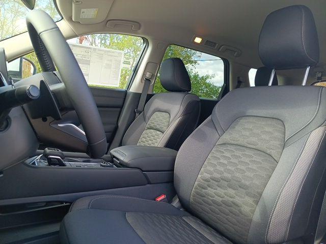 new 2025 Nissan Pathfinder car, priced at $35,810