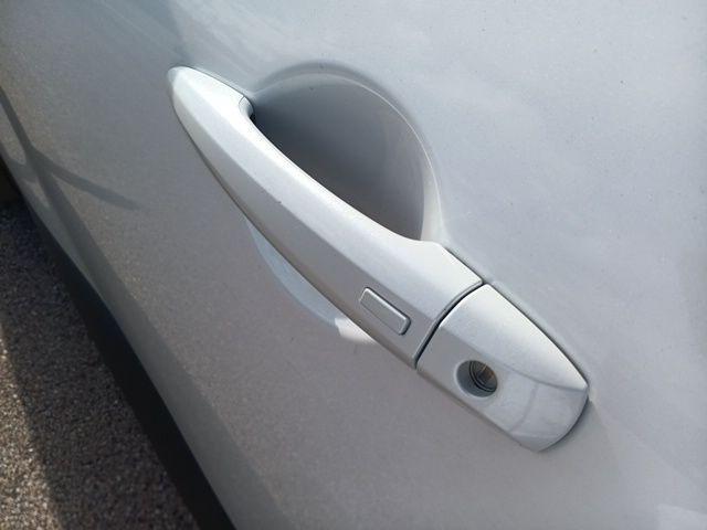 new 2025 Nissan Pathfinder car, priced at $35,810