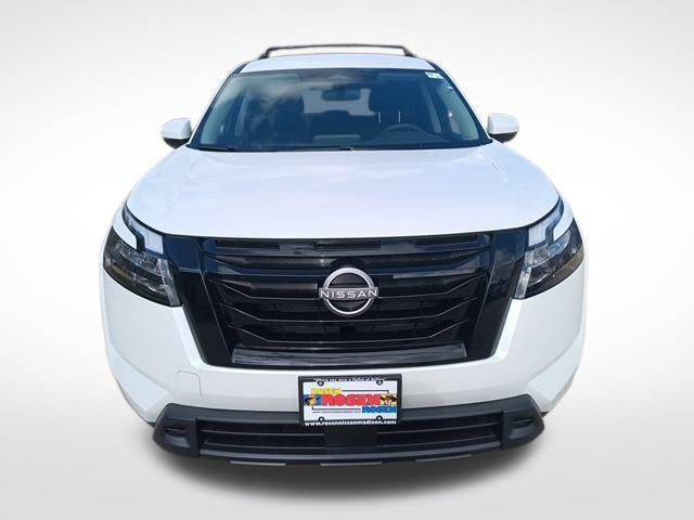 new 2025 Nissan Pathfinder car, priced at $35,810