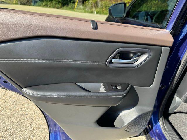 used 2023 Nissan Rogue car, priced at $26,570