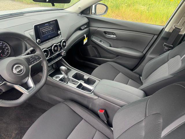 new 2025 Nissan Sentra car, priced at $22,085