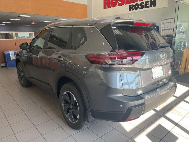 new 2025 Nissan Rogue car, priced at $33,075