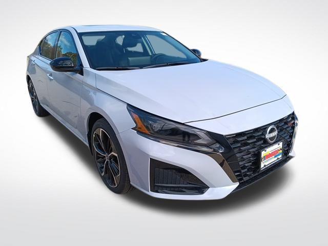 new 2025 Nissan Altima car, priced at $32,887