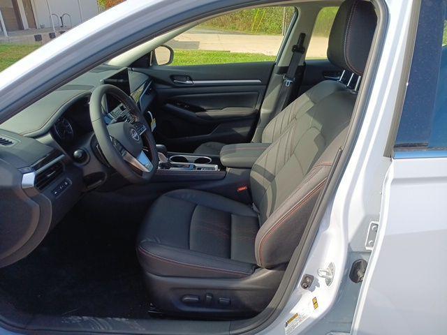 new 2025 Nissan Altima car, priced at $32,887