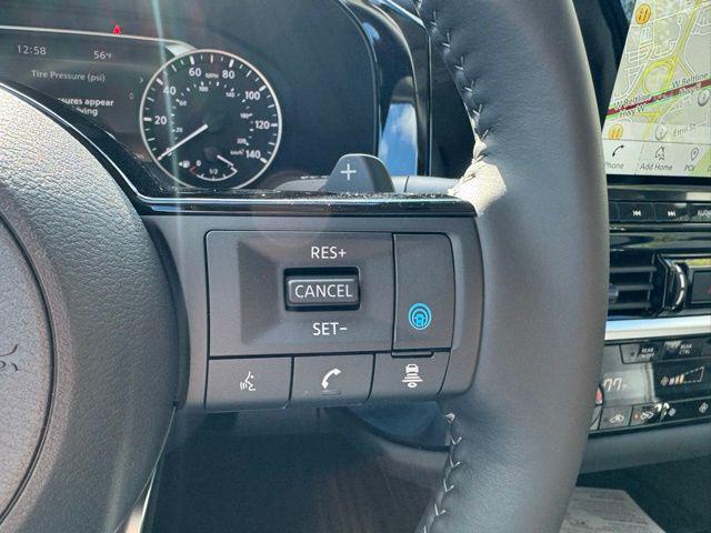 new 2025 Nissan Pathfinder car, priced at $37,951