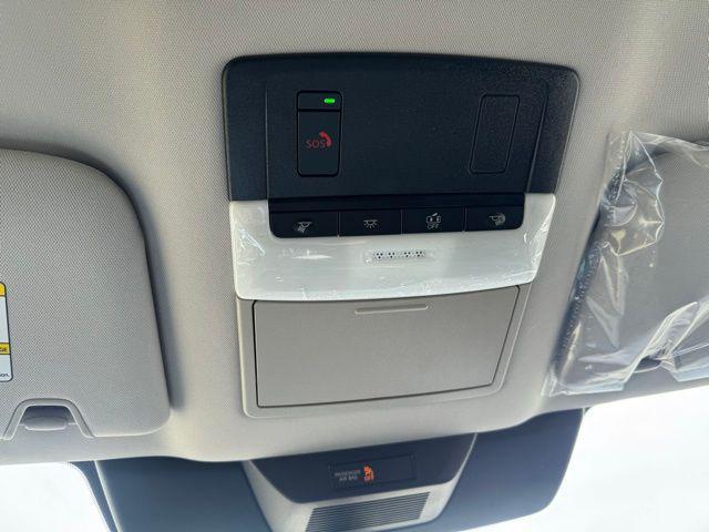 new 2025 Nissan Pathfinder car, priced at $34,580