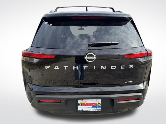 new 2025 Nissan Pathfinder car, priced at $34,580