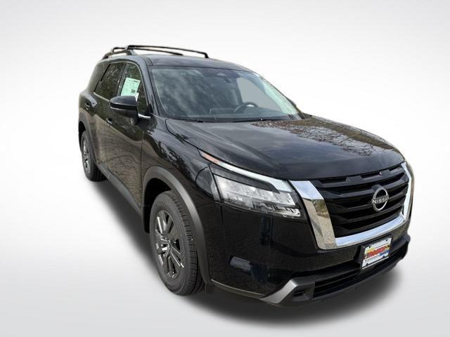 new 2025 Nissan Pathfinder car, priced at $34,580