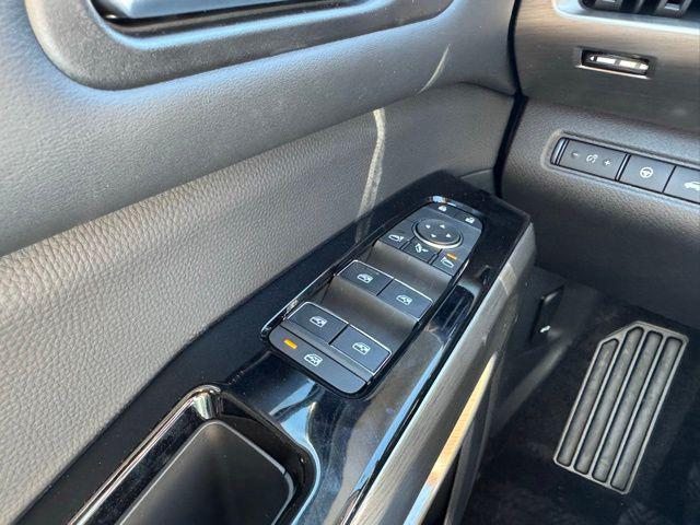 new 2025 Nissan Pathfinder car, priced at $45,745