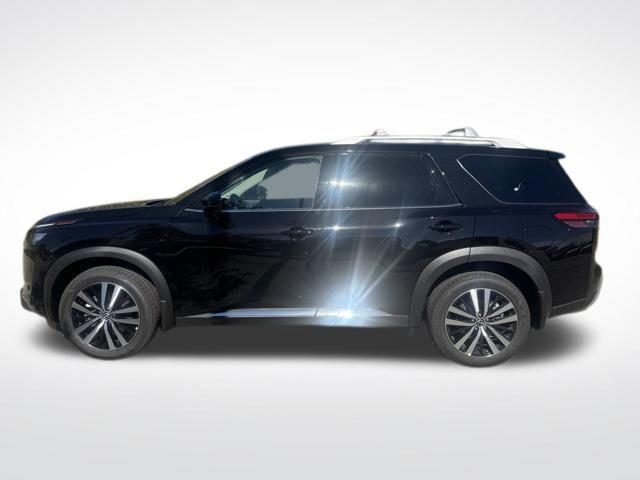 new 2025 Nissan Pathfinder car, priced at $45,745