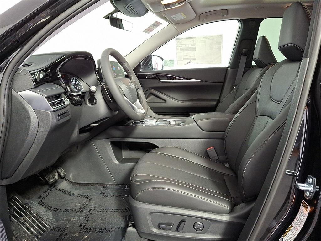 new 2025 INFINITI QX60 car, priced at $54,480